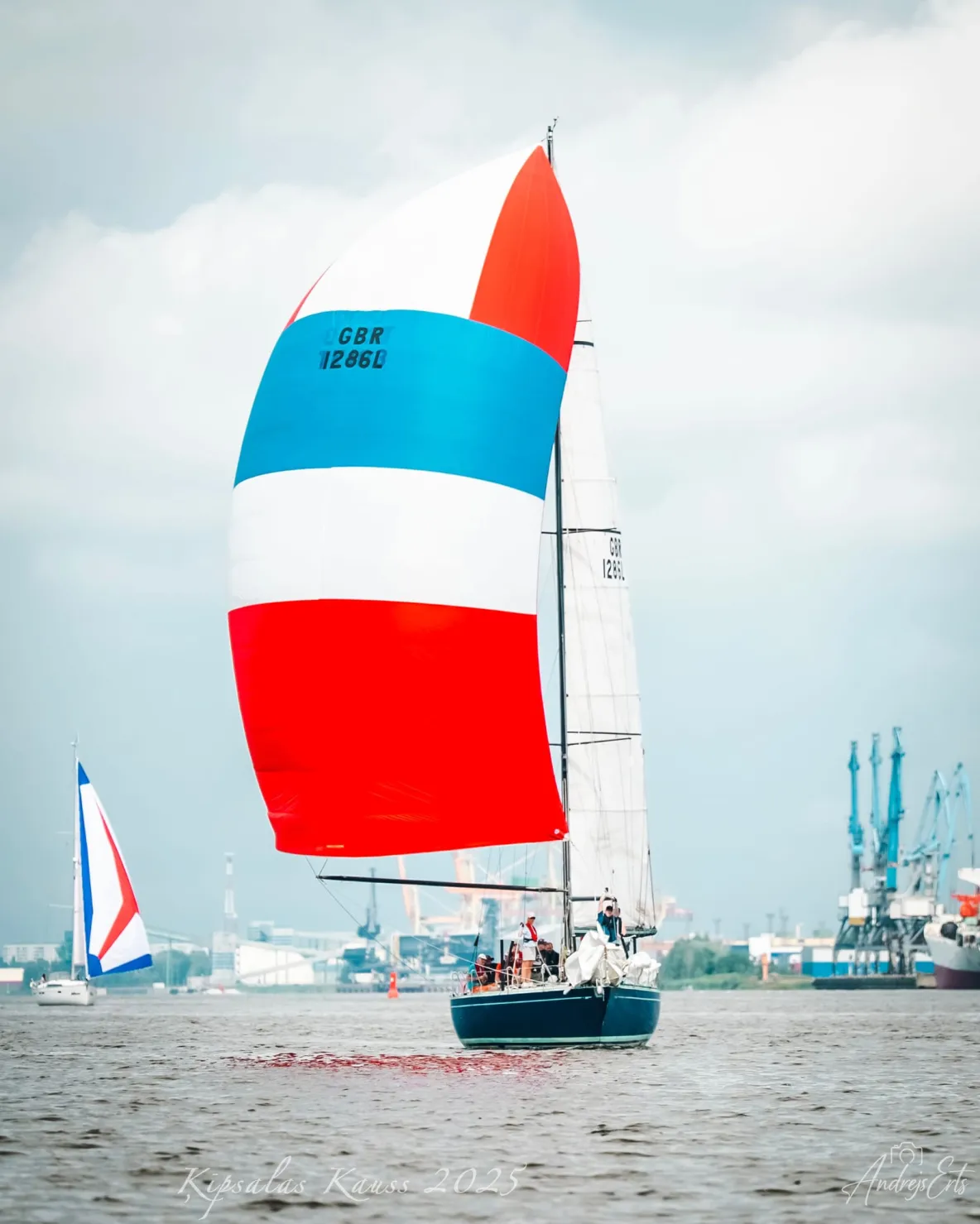 World of Love — foto 4